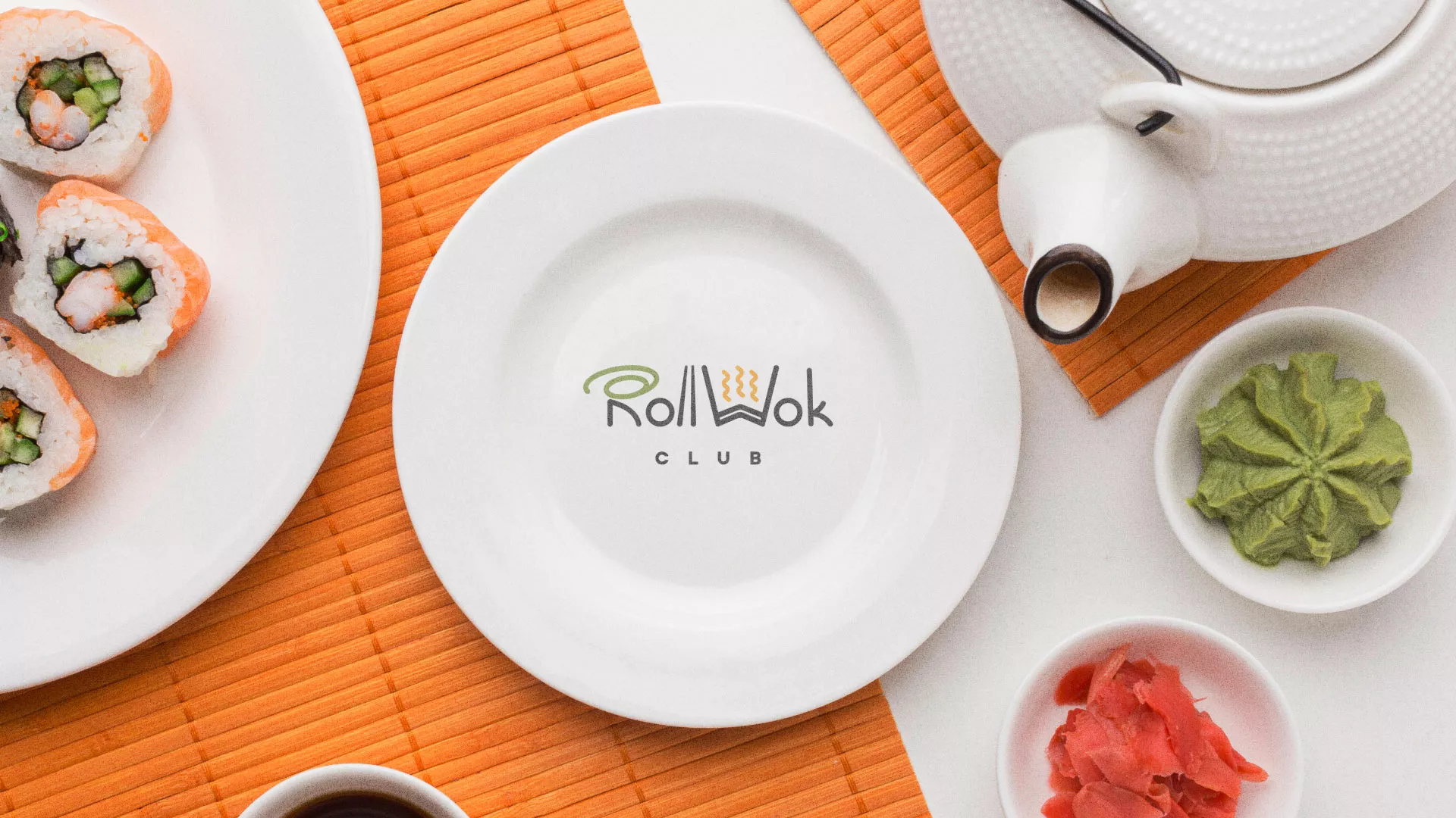 Разработка логотипа и фирменного стиля в Электроуглях для суши-бара «Roll Wok Club»